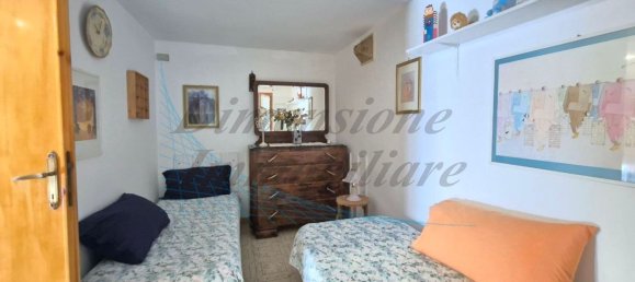3-salle Appartement à Rosignano Marittimo, Italy No. 161824 21