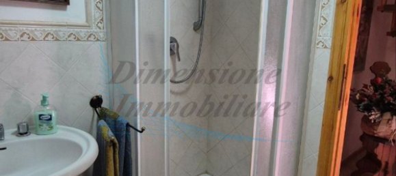 3-salle Appartement à Rosignano Marittimo, Italy No. 161824 22