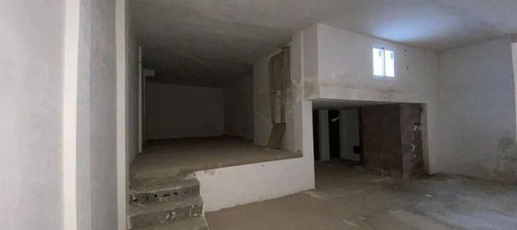 140m² Commercial property in Santa Cruz de Tenerife, Spain No. 180420 9