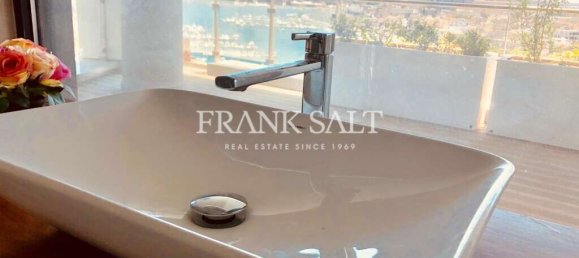 Apartamento de 3 dormitorios en Gzira, Malta No. 9425 7