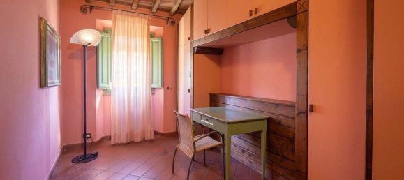 5 غرف نوم قلاع في Montemurlo, Italy رقم 64402 28