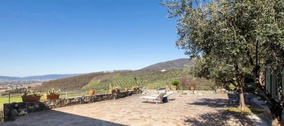 5 غرف نوم قلاع في Montemurlo, Italy رقم 64402 43