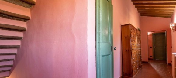 5 غرف نوم قلاع في Montemurlo, Italy رقم 64402 35