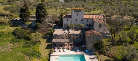 5 غرف نوم قلاع في Montemurlo, Italy رقم 64402 47