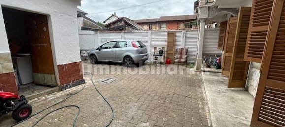 3 bedrooms House in Confienza, Italy No. 332274 5