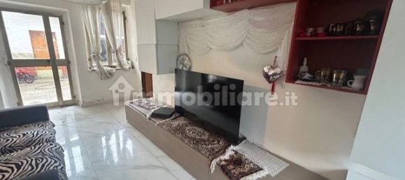 3 bedrooms House in Confienza, Italy No. 332274 12