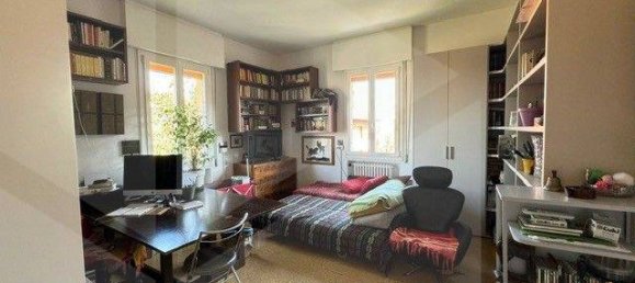 4-salle Appartement à Bologna, Italy No. 34476 11