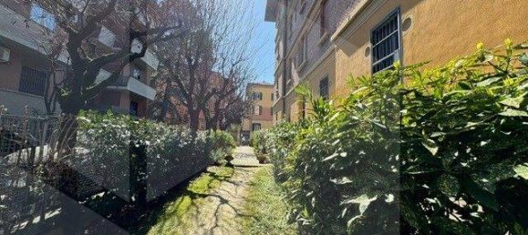 4-salle Appartement à Bologna, Italy No. 34476 6