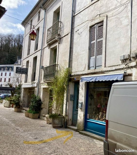 Gewerbliche Immobilie in Dordogne, France 250m², Nr. 337077