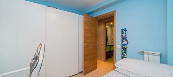 Apartamento de 3 dormitorios en Móstoles, Spain No. 166328 24