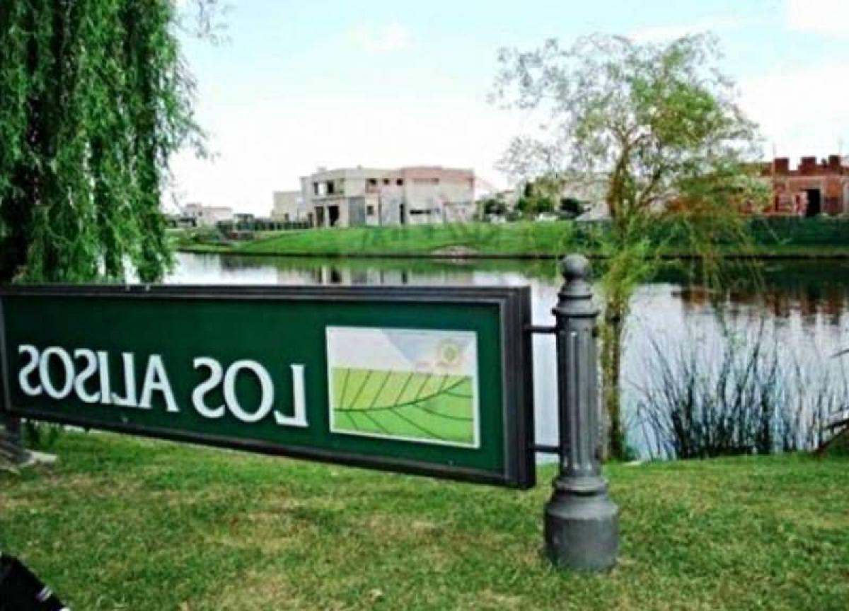 Grundstück in Tigre, Argentina, Nr. 43868