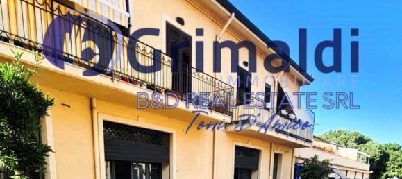 Gewerbliche Immobilie in Santa Flavia, Italy 115m², Nr. 325416 2
