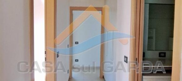 4 rooms Apartment in Desenzano del Garda, Italy No. 102504 15