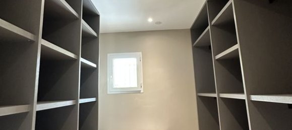 6 bedrooms House in Lucciana, France No. 355593 13