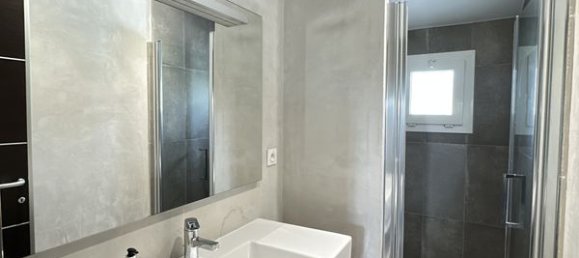 6 bedrooms House in Lucciana, France No. 355593 16