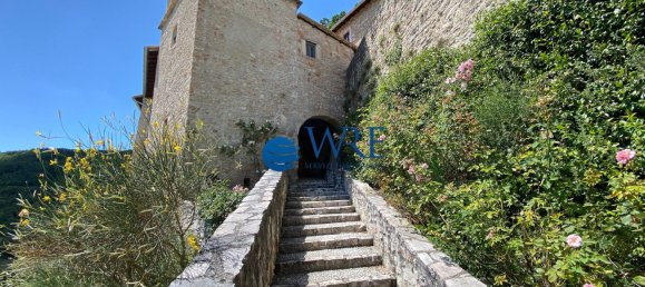 Dúplex de 4 habitaciónes en Sellano, Italy No. 125147 4