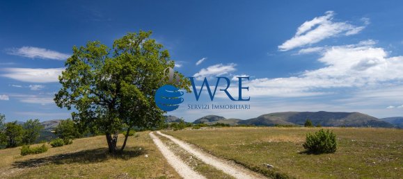 Dúplex de 4 habitaciónes en Sellano, Italy No. 125147 19