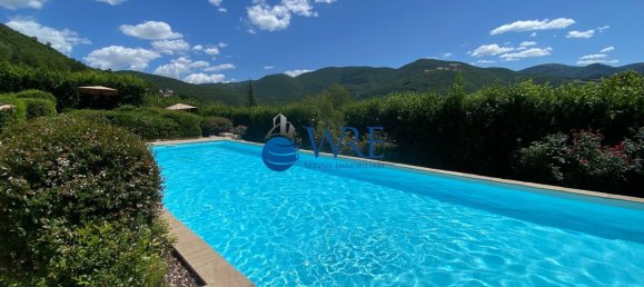 Dúplex de 4 habitaciónes en Sellano, Italy No. 125147 8