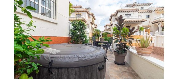 2 chambres Maison de ville à Cabo Roig, Spain No. 186343 11