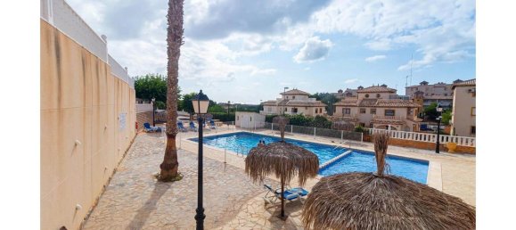 2 chambres Maison de ville à Cabo Roig, Spain No. 186343 24