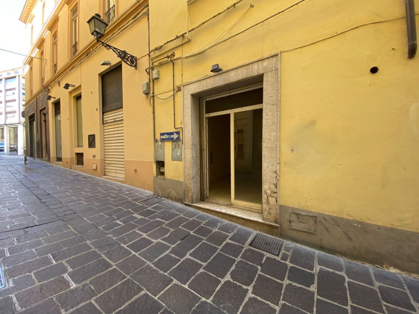 Propriété commerciale à Chieti, Italy 30m² No. 359853