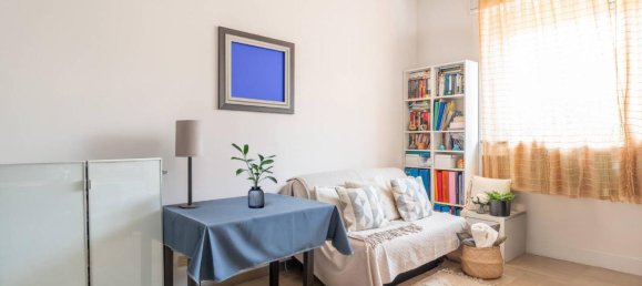 3-salle Appartement à Sesto San Giovanni, Italy No. 130553 20