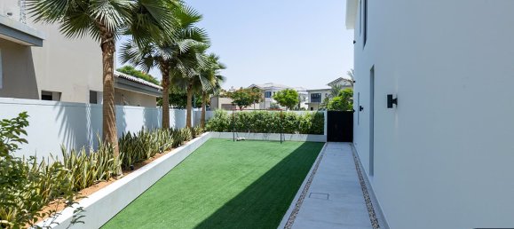 5 غرف نوم فيلا في عقارات جميرا للغواف, UAE رقم 109727 18