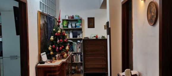 2 bedrooms Apartment in Poggibonsi, Italy No. 190992 4