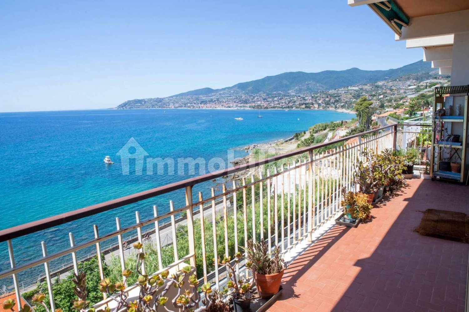 Apartamento T3 em Sanremo, Italy N.º 267207