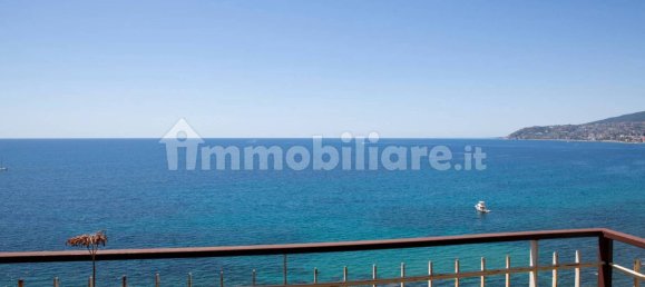 Apartamento T3 em Sanremo, Italy N.º 267207 14