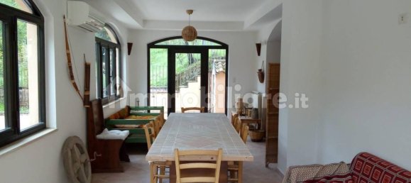 3 Schlafzimmer Haus in Casalvieri, Italy, Nr. 282007 8