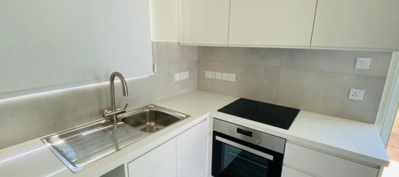 3 bedrooms Villa in Chloraka, Cyprus No. 5573 4