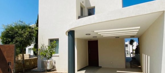 3 bedrooms Villa in Chloraka, Cyprus No. 5573 30