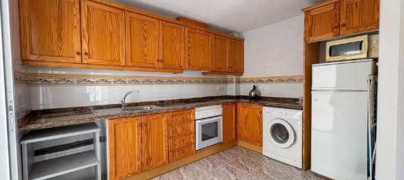 2 bedrooms Apartment in Alicante, Spain No. 189501 3