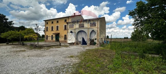 8-Zimmer Haus in Ceresara, Italy, Nr. 118671 12