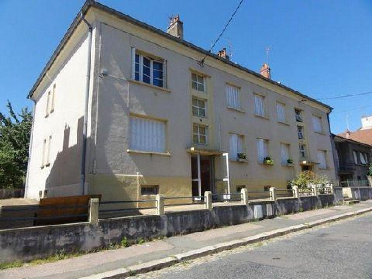 2 bedrooms Condo in Le Creusot, France No. 16001