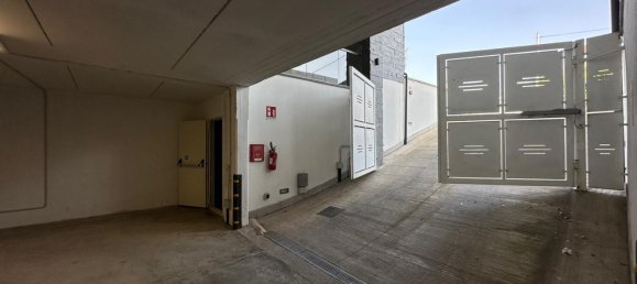 20m² Garage in Guidonia Montecelio, Italy No. 274328 9