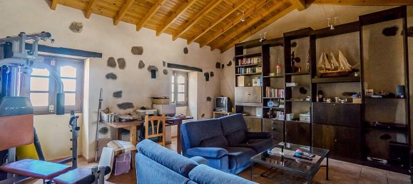 5 Schlafzimmer Villa in La Oliva, Spain, Nr. 143979 31