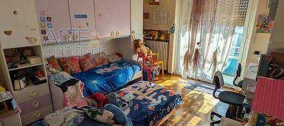 4-Zimmer Wohnung in Bovisio Masciago, Italy, Nr. 181644 42