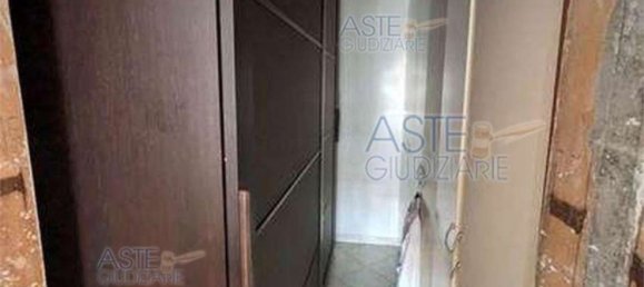 4-Zimmer Wohnung in Bovisio Masciago, Italy, Nr. 181644 31