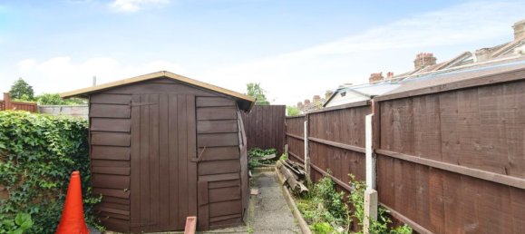 3 bedrooms Commercial property in Watford, United Kingdom No. 6085 28