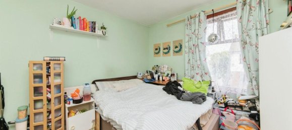 3 bedrooms Commercial property in Watford, United Kingdom No. 6085 31