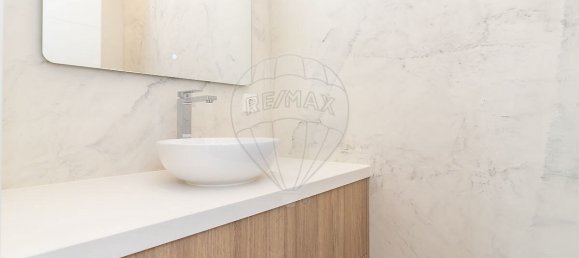 4 bedrooms Villa in Sesimbra, Portugal No. 170684 12