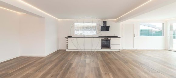 4 bedrooms Villa in Sesimbra, Portugal No. 170684 32