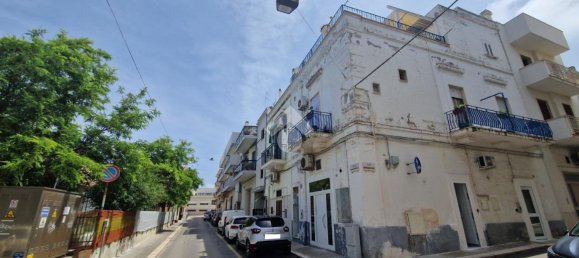3 rooms House in Polignano a Mare, Italy No. 2054 3