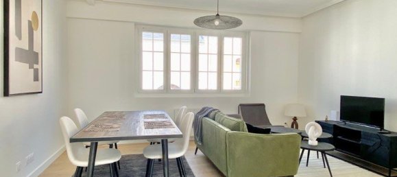 2 bedrooms Apartment in Angers, France No. 323453 2