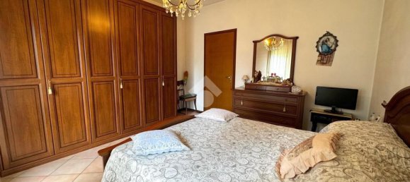 3-salle Appartement à Goito, Italy No. 314765 19
