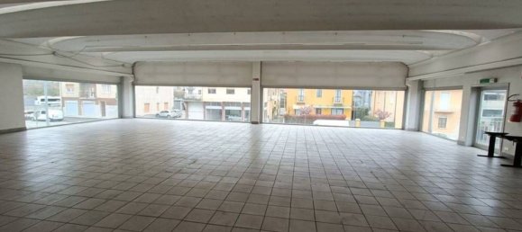 1232m² Warehouse in Borgosesia, Italy No. 206155 9