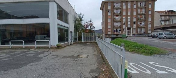 1232m² Warehouse in Borgosesia, Italy No. 206155 10