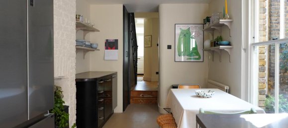 3 bedrooms House in London, United Kingdom No. 10426 8